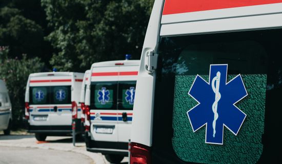 铅山救护车转运病人过路高速收费吗？